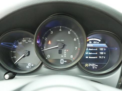 New 2026 Porsche Macan AWD/4WD image 14