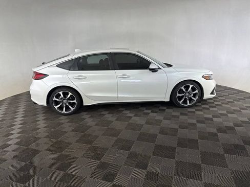 Used 2024 Honda Civic EX-L image 4