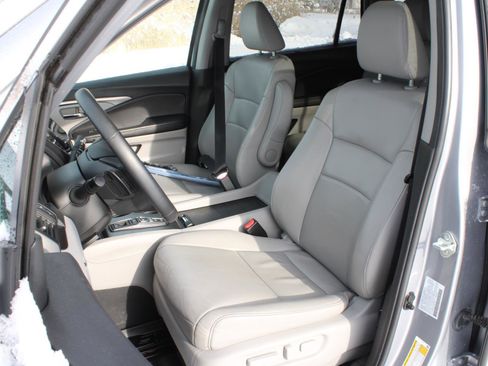 Certified 2022 Honda Pilot Special Edition image 16