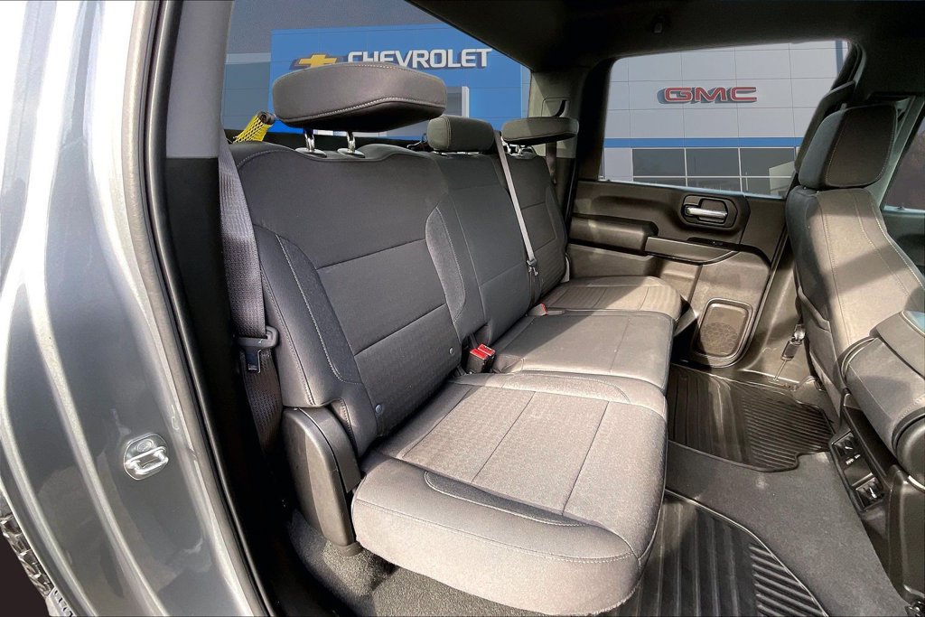 Used 2024 Chevrolet Silverado 2500 Custom w/ Custom Value Package AWD/4WD image 29