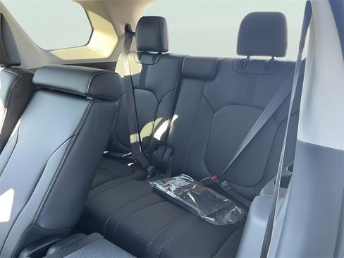 New 2025 Honda Pilot EX-L image 28