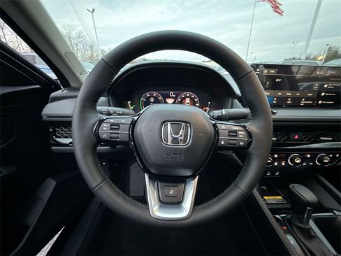 New 2025 Honda Accord Touring image 11