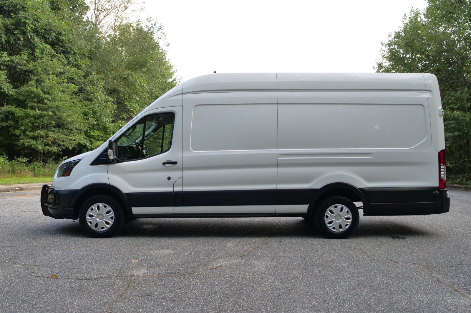 Used 2025 Ford Transit 350 148 High Roof Extended w/ Load Area Protection Package RWD image 34