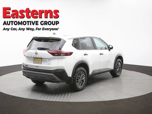 Used 2023 Nissan Rogue S AWD/4WD image 40