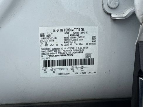 Used 2021 Ford Explorer XLT AWD/4WD image 46