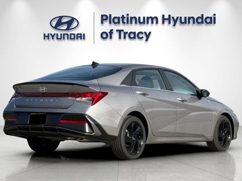 New 2026 Hyundai Elantra SEL Sport Premium FWD image 4