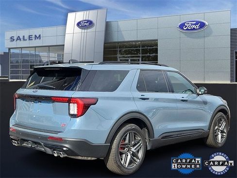 Certified 2025 Ford Explorer ST image 3