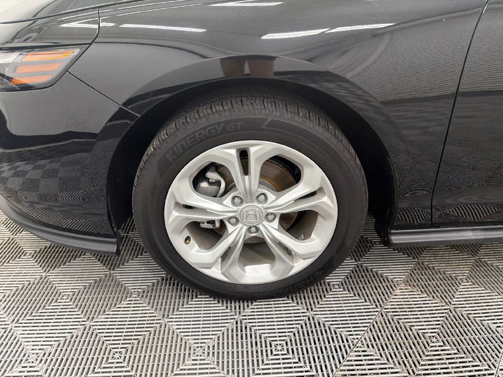 Used 2023 Honda Accord LX image 11