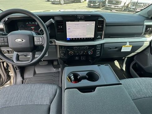 New 2025 Ford F250 XLT w/ Black Appearance Package image 17
