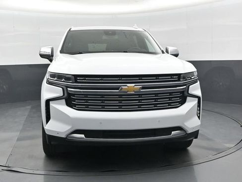 Used 2023 Chevrolet Suburban Premier RWD image 10