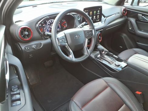 Used 2025 Chevrolet Blazer RS image 15