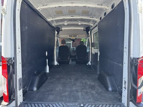 Used 2019 Ford Transit 250 148 Medium Roof RWD image 3