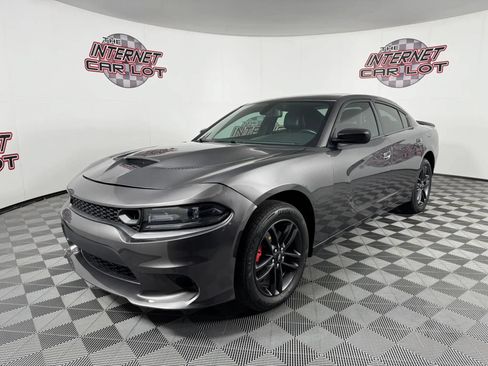 Used 2019 Dodge Charger SXT w/ Driver Confidence Group AWD/4WD image 3