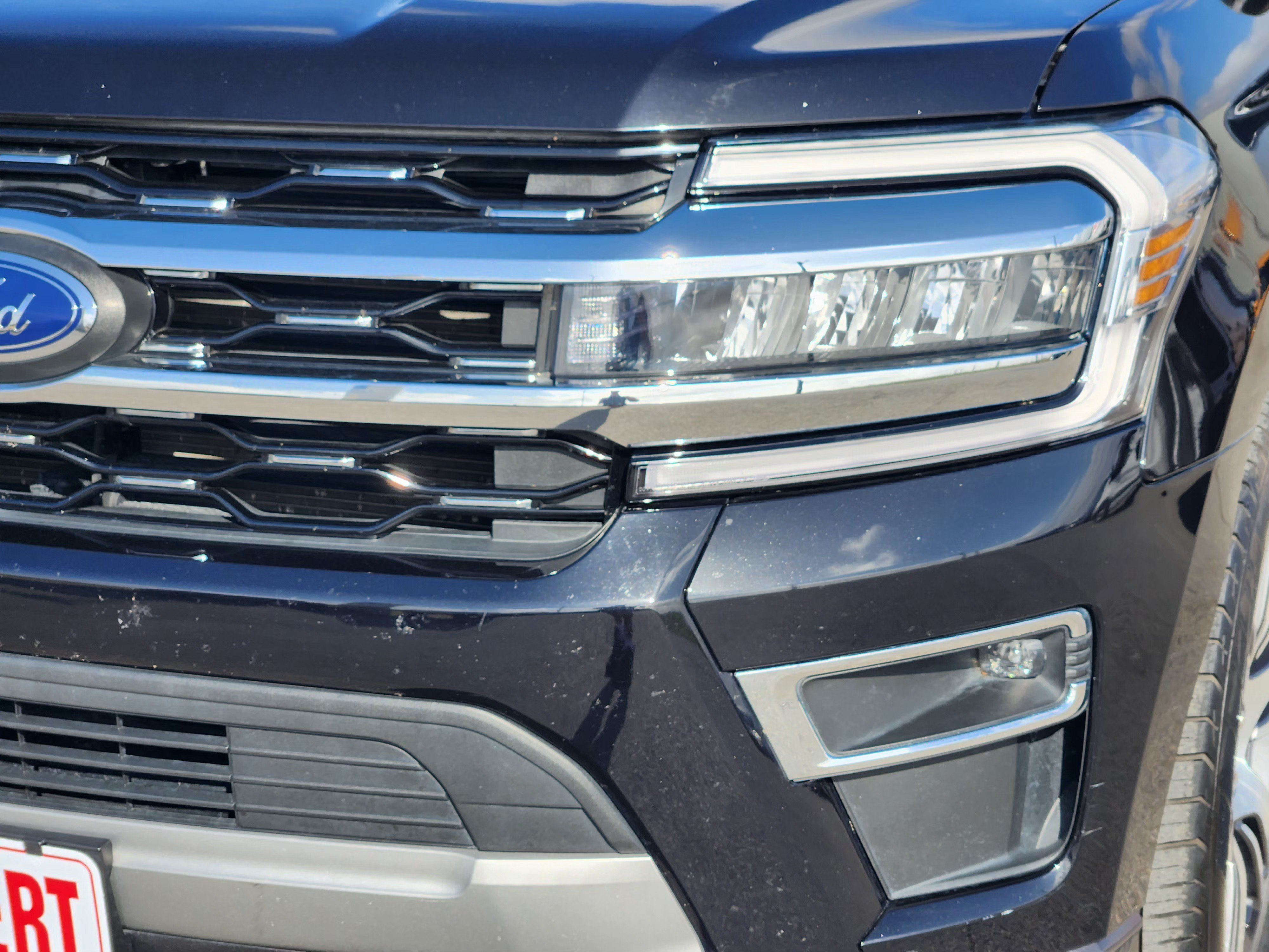 Used 2024 Ford Expedition Max Limited AWD/4WD image 8