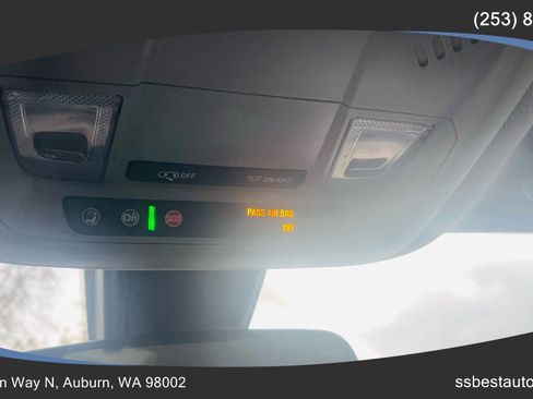 Used 2020 Chevrolet Malibu LT image 19