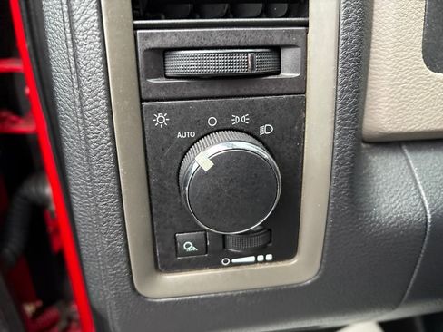 Used 2011 RAM 1500 ST w/ ST Popular Equipment Group image 15