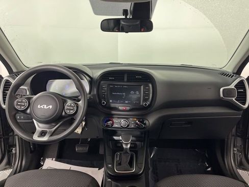 Used 2024 Kia Soul LX w/ Option Group 015 image 39