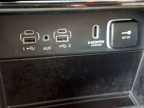 Used 2023 Jeep Grand Cherokee 4WD 4xe image 27