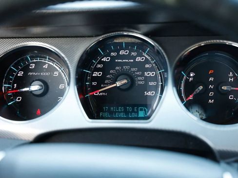 Used 2012 Ford Taurus SHO image 25