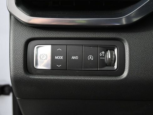 Used 2026 GMC Acadia AT4 w/ Luxury Package AWD/4WD image 24