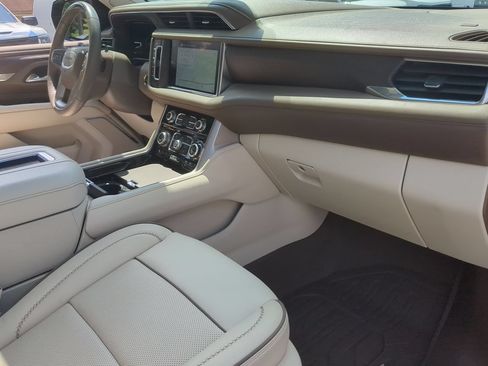 Used 2023 GMC Yukon Denali w/ Denali Reserve Package AWD/4WD image 30