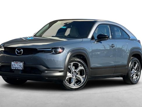 Used 2022 MAZDA MX-30 Electric w/ Premium Plus Pkg image 2