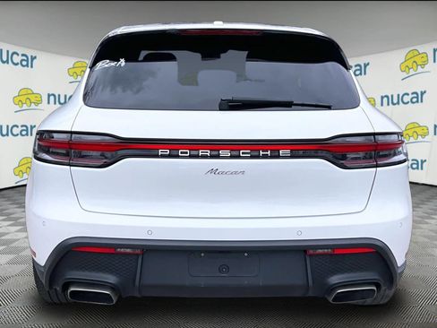 Used 2023 Porsche Macan Turbo image 3