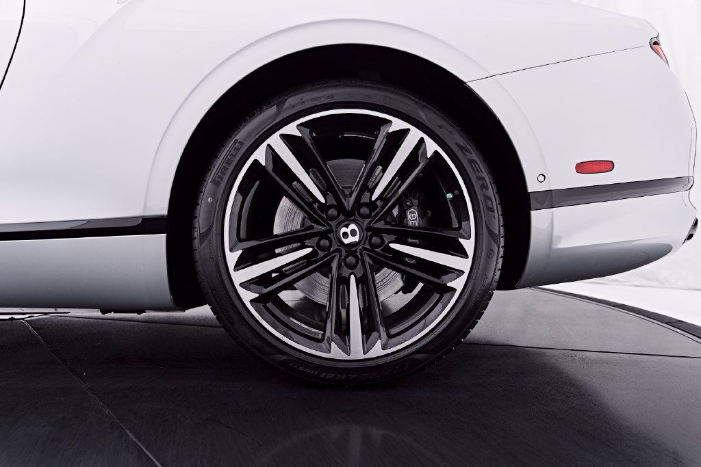 Used 2020 Bentley Continental GT AWD/4WD image 28