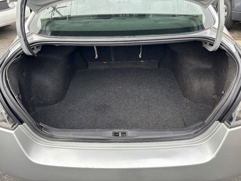 Used 2011 Nissan Altima 2.5 SL w/ Technology Pkg image 24