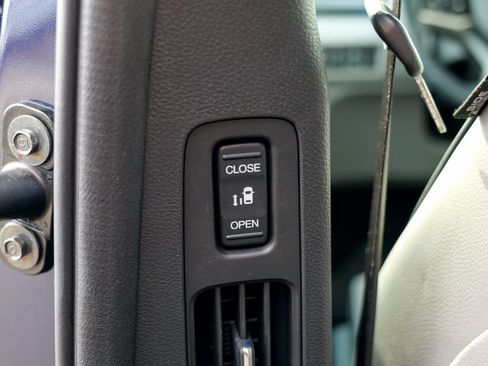 Used 2024 Honda Odyssey Elite image 29