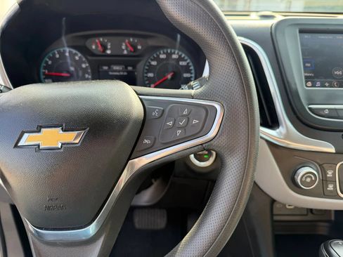 Used 2021 Chevrolet Equinox LS w/ LS Convenience Package FWD image 14