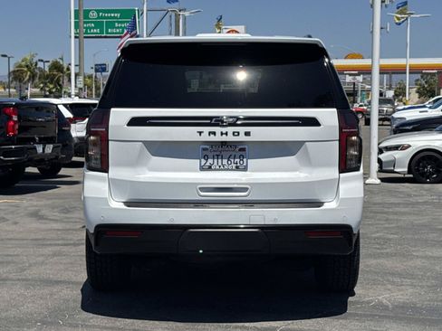 Used 2023 Chevrolet Tahoe Z71 w/ Luxury Package AWD/4WD image 6