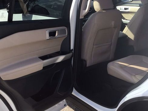 Certified 2022 Ford Explorer Limited w/ Equipment Group 301A image 14