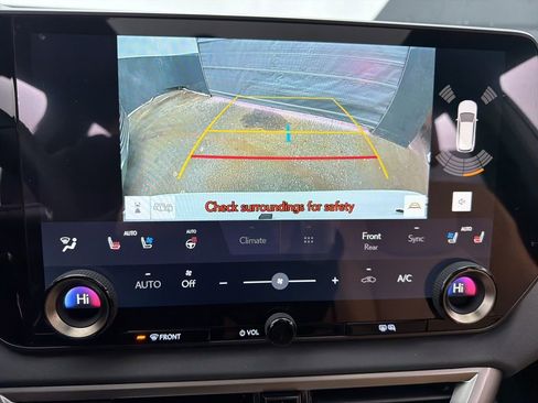 Used 2025 Lexus RX 350 Premium image 18