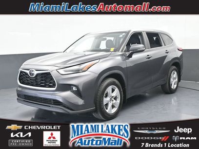 Used 2023 Toyota Highlander LE