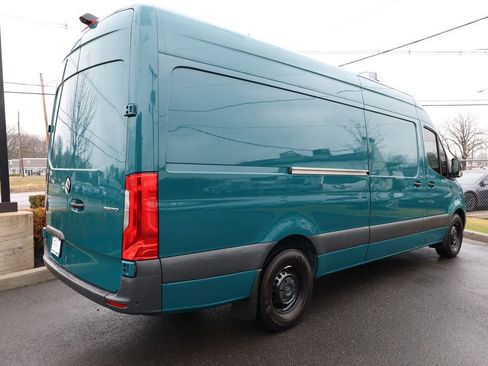 Used 2023 Mercedes-Benz Sprinter 2500 image 5