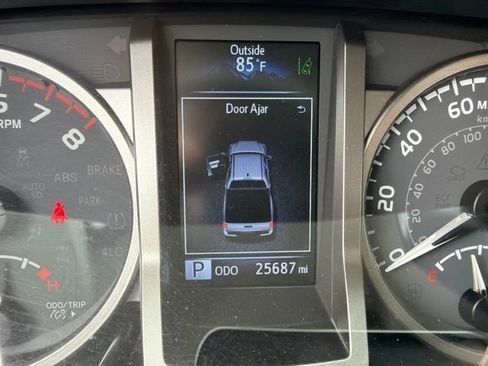 Used 2023 Toyota Tacoma SR5 w/ Technology Package AWD/4WD image 2