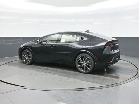 New 2026 Toyota Prius XLE image 5