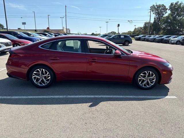 Certified 2023 Hyundai Sonata SEL FWD image 6