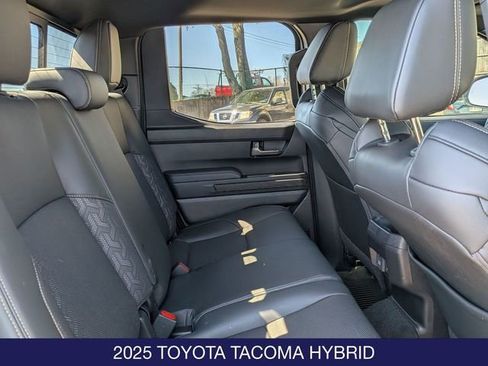 Used 2025 Toyota Tacoma Limited AWD/4WD image 25