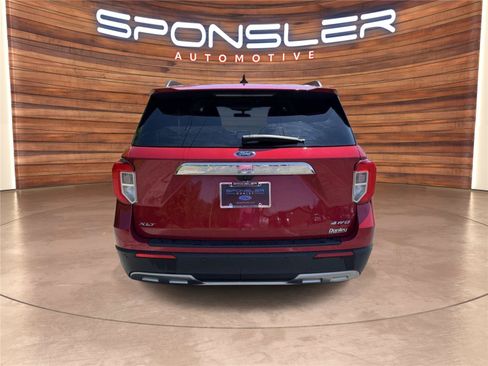 Used 2023 Ford Explorer XLT w/ Equipment Group 202A AWD/4WD image 6