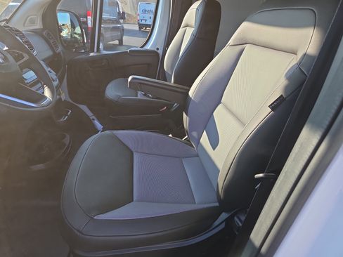 New 2026 RAM ProMaster 2500 w/ Advanced Safety Group image 4
