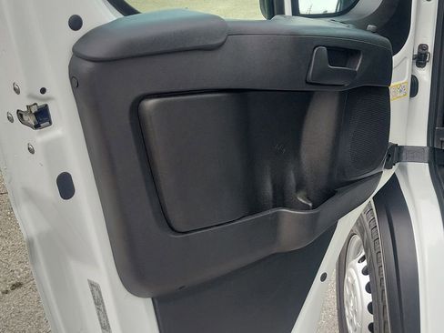 Used 2025 RAM ProMaster 3500 w/ Convenience Group FWD image 17