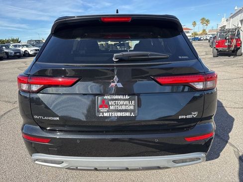 New 2025 Mitsubishi Outlander SE AWD/4WD image 6