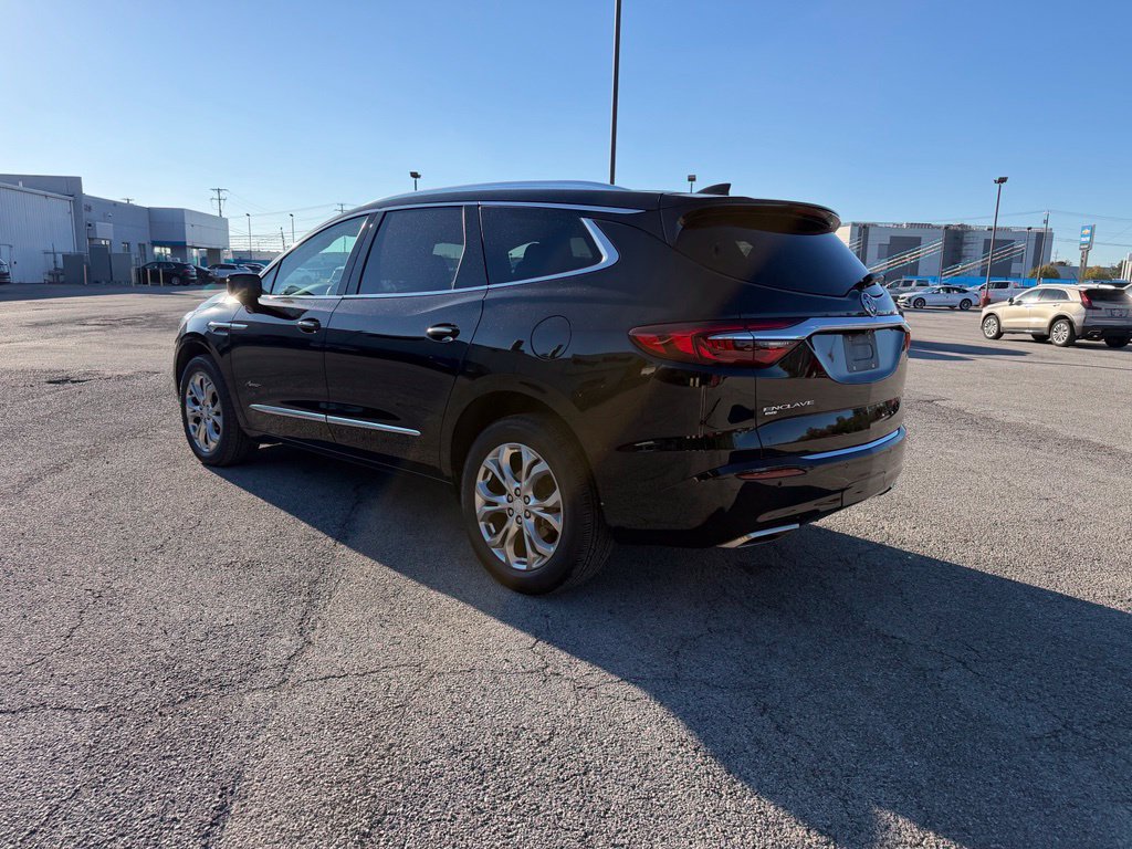 Used 2020 Buick Enclave Avenir AWD/4WD image 3