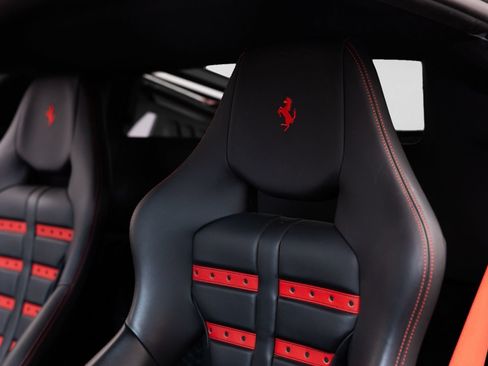 Used 2019 Ferrari 488 GTB RWD image 44