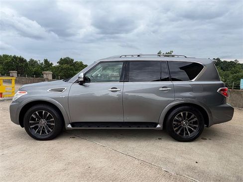 Used 2019 Nissan Armada Platinum w/ Interior Lighting Package AWD/4WD image 3