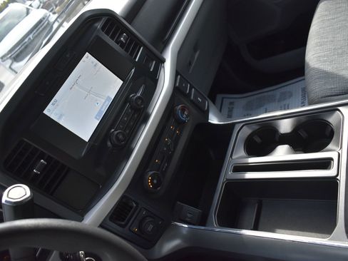 Used 2022 Ford F150 XLT image 22