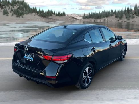 Used 2022 Nissan Sentra SV w/ Trunk Package image 3