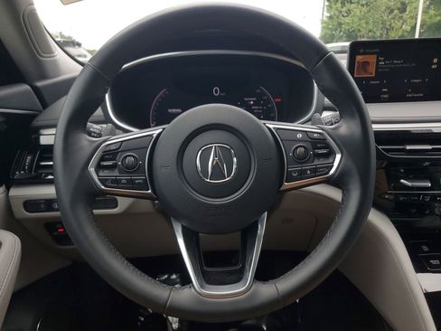 Certified 2023 Acura MDX FWD w/ Technology Package image 21